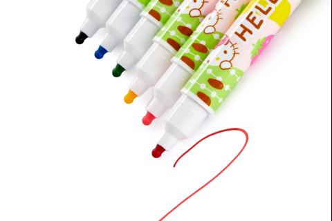 1246-hello-kitty-fruit-scented-marker-set-1.jpg