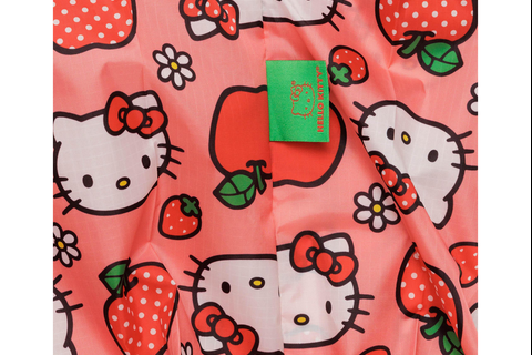 1434-hello-kitty-x-baggu-standard-baggu-apples–1.png