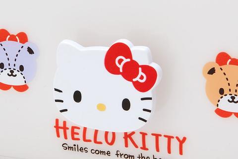 1674-hello-kitty-besties-storage-chest-1.jpg