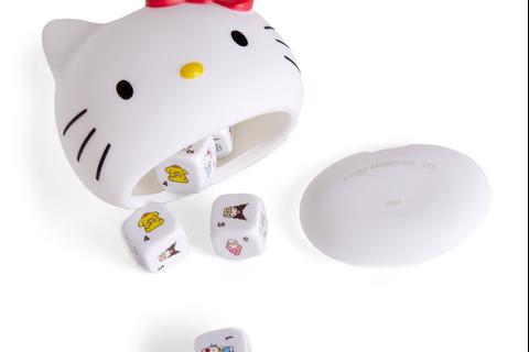 1782-hello-kitty-and-friends-yahtzee-game-1.jpg