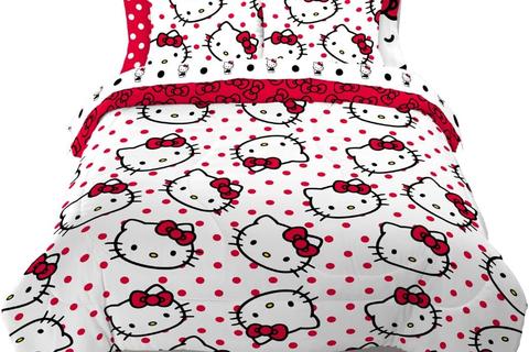 1971-hello-kitty-polka-dot-party-bedding-set-1.png