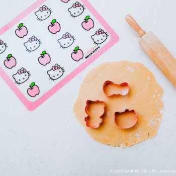 Hello Kitty Cookie Baking Set