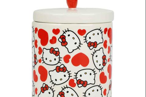 2391-hello-kitty-lidded-hearts-mug-set-1.png