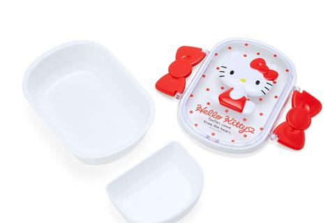 2632-hello-kitty-smiles-bento-lunch-box-1.jpg