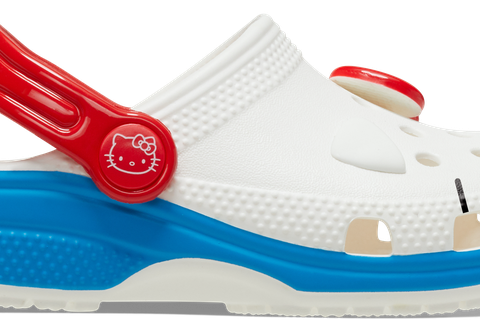 2678-hello-kitty-x-crocs-adult-i-am-classic-clog-1.png