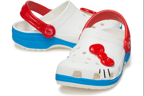 2695-hello-kitty-x-crocs-kids-i-am-classic-clog-1.png