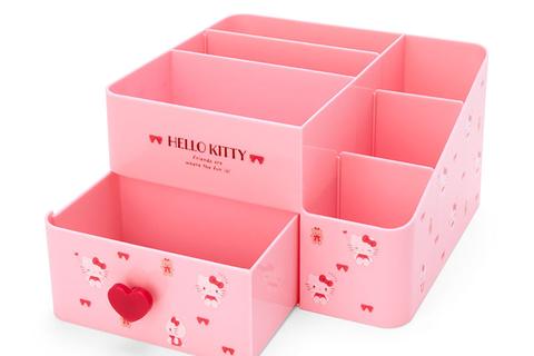 Hello Kitty Multi-Level Storage Case