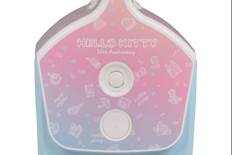 2833-hello-kitty-x-igloo-50th-anniversary-little-playmate-7-qt-cooler-1.jpg