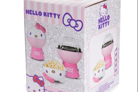 2859-hello-kitty-popcorn-maker-1.jpg