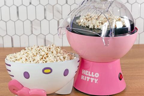 2859-hello-kitty-popcorn-maker-1.jpg