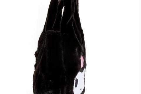 2935-kuromi-classic-plush-tote-bag-1.jpg