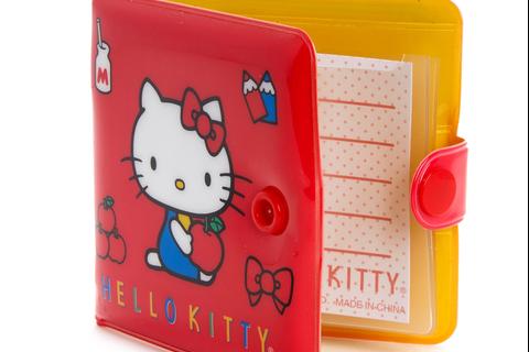 2999-hello-kitty-vinyl-snap-wallet-1.jpg