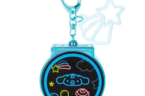 3029-cinnamoroll-light-up-keychain-vivid-series–1.jpg