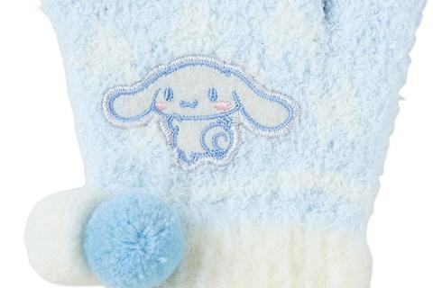 3061-cinnamoroll-kids-cozy-gloves-1.jpg