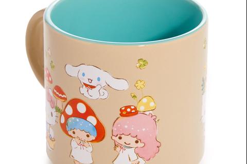 3135-hello-kitty-and-friends-mushroom-ceramic-mug-1.jpg