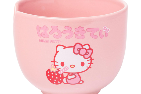 3143-hello-kitty-ceramic-ramen-bowl-and-chopstick-set-strawberry-milk–1.png