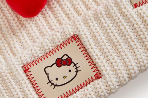 3151-hello-kitty-x-love-your-melon-pom-beanie-kids–1.jpg