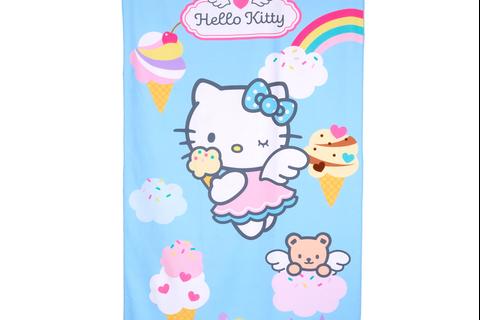 3251-hello-kitty-beach-towel-ice-cream-dream-series–1.jpg