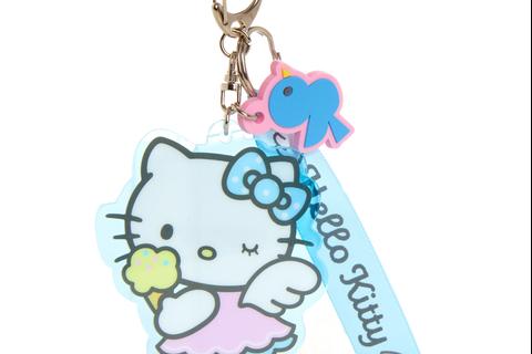 3277-hello-kitty-acrylic-keychain-ice-cream-dream-series–1.jpg