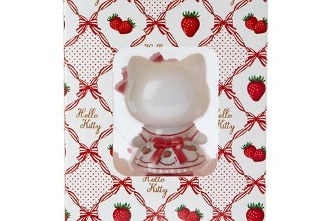 3387-hello-kitty-boxed-mini-figurine-1.jpg