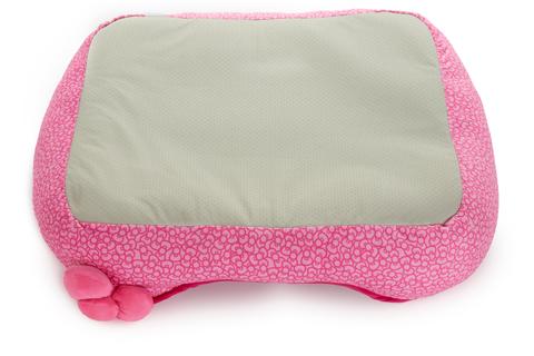 3605-hello-kitty-pink-pet-bolster-bed-small–1.jpg