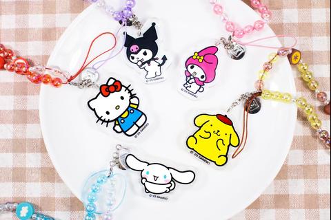 3679-hello-kitty-beaded-charm-mobile-phone-wrist-strap-1.jpg