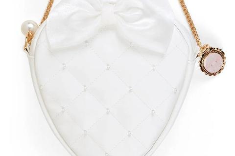 3741-my-melody-quilted-pochette-bag-white-strawberry-series–1.jpg