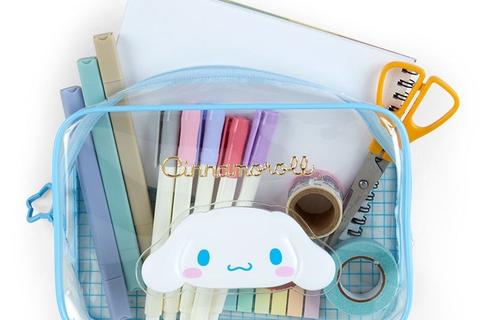 3871-cinnamoroll-clear-grid-zipper-pouch-1.jpg