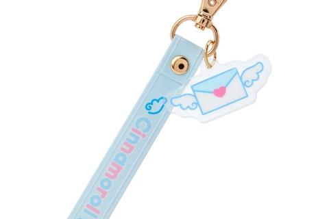 4013-cinnamoroll-smartphone-charm-to-everyone-i-love-series–1.jpg