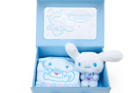 4017-cinnamoroll-mini-storage-suitcase-to-everyone-i-love-series–1.jpg