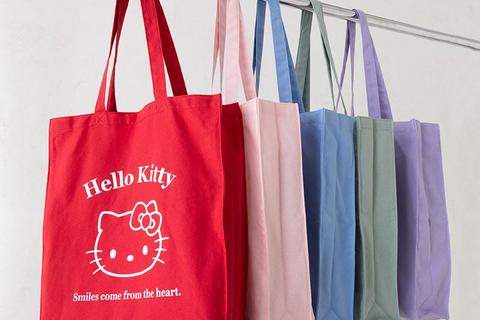 4063-hello-kitty-everyday-cotton-tote-bag-1.jpg