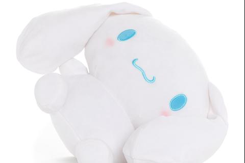 4274-cinnamoroll-12-squishable-plush-1.jpg