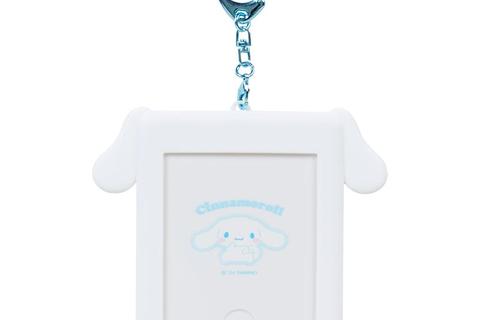 4408-cinnamoroll-convertible-id-badge-holder-1.jpg