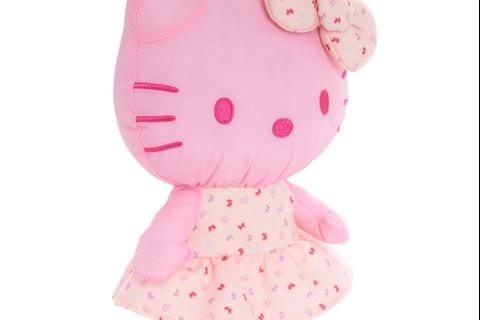 4511-hello-kitty-10-seasons-of-friendship-plush-spring–1.jpg