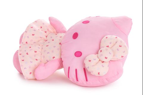 4511-hello-kitty-10-seasons-of-friendship-plush-spring–1.jpg