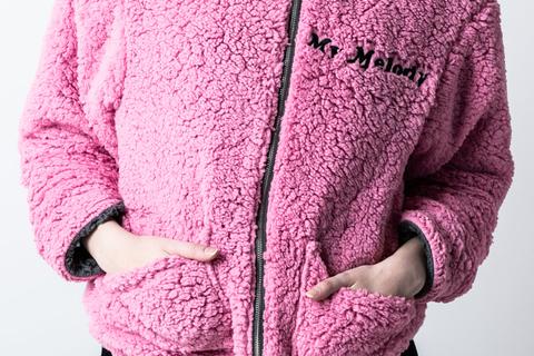 4589-kuromi-my-melody-x-dumbgood-reversible-sherpa-zip-hoodie-1.gif