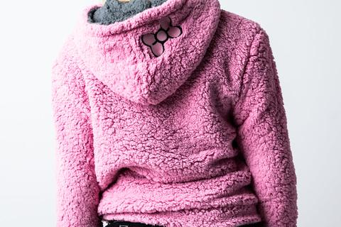 4589-kuromi-my-melody-x-dumbgood-reversible-sherpa-zip-hoodie-1.gif