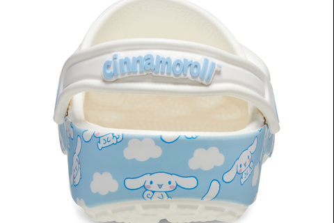 4626-cinnamoroll-x-crocs-kids-classic-clog-1.png