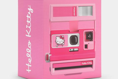 4777-hello-kitty-x-polaroid-600-perfectly-pink-instant-film-camera-1.jpg