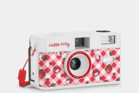 4779-hello-kitty-tomatoes-35mm-camera-1.jpg