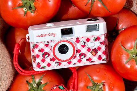 4779-hello-kitty-tomatoes-35mm-camera-1.jpg