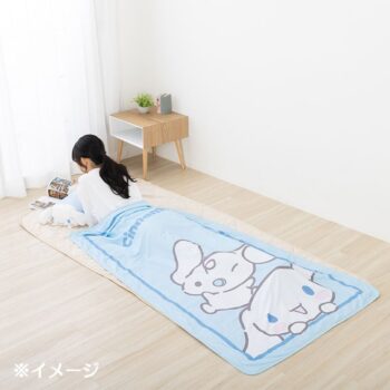 Cinnamoroll Cool and Comfy Throw Blanket