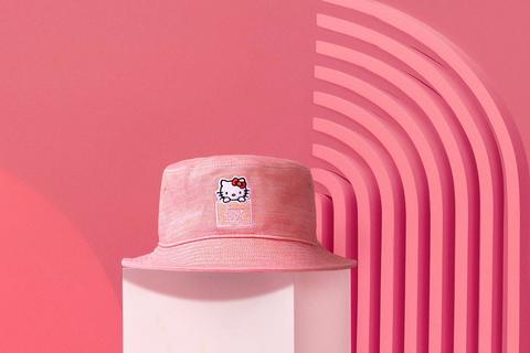 5125-hello-kitty-x-love-your-melon-speckled-hero-bucket-hat-pink–1.png