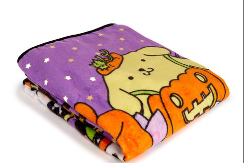 5155-hello-kitty-and-friends-halloween-portrait-throw-blanket-1.jpg