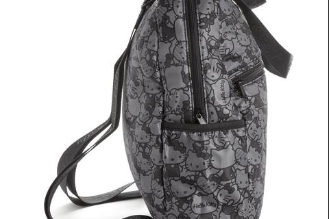 5163-hello-kitty-2-way-backpack-pretty-pose-monochrome-series–1.jpg