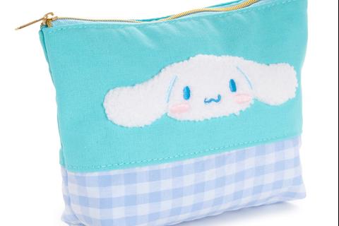 5185-cinnamoroll-chenille-gingham-zipper-pouch-1.jpg