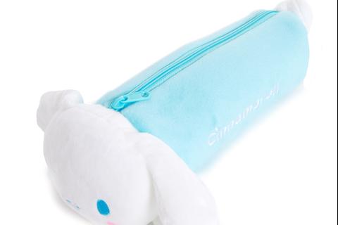 5215-cinnamoroll-plush-pal-pencil-case-1.jpg