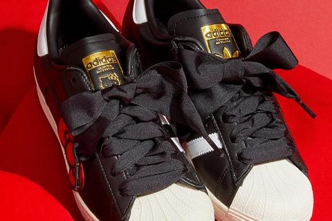 5306-hello-kitty-x-adidas-superstar-ribbon-sneakers-youth–1.jpg