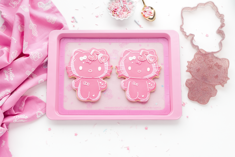 5517-hello-kitty-50th-anniversary-cookie-stamp-and-cutter-1.jpg