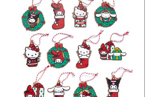 5557-hello-kitty-and-friends-2024-12-pc-ornament-set-1.jpg